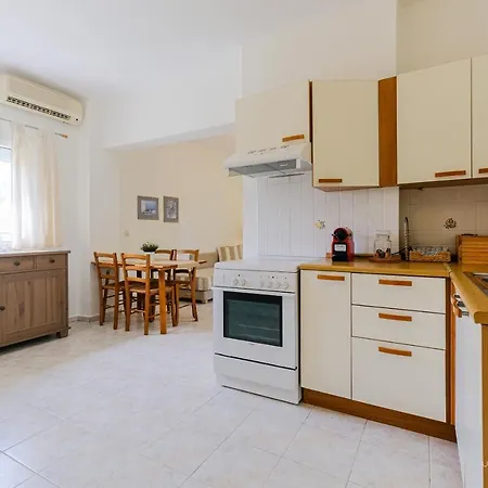 Primrose Maisonette With Private Green Garden 度假居 尼尔斯吉尼